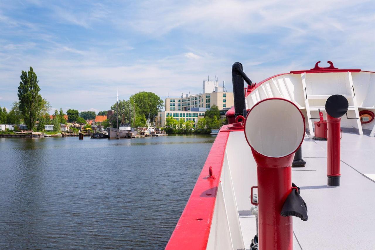 Lightship Bateau-hôtel