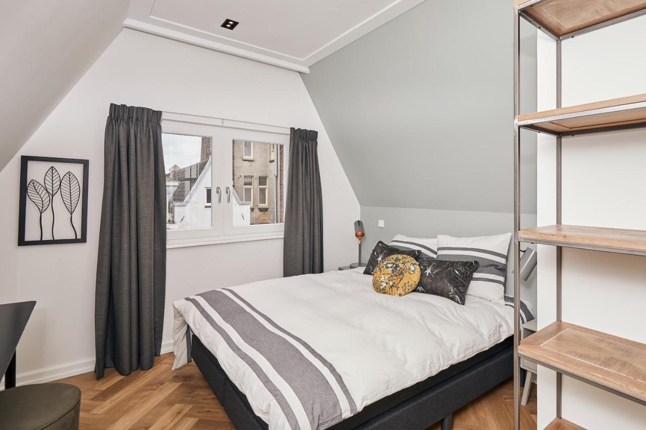 Damrak Short Appartement *