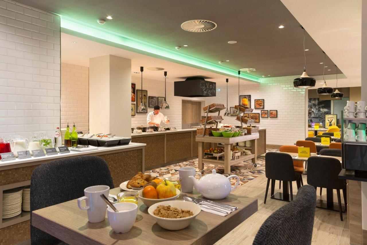 Holiday Inn Amsterdam 4* Amesterdão