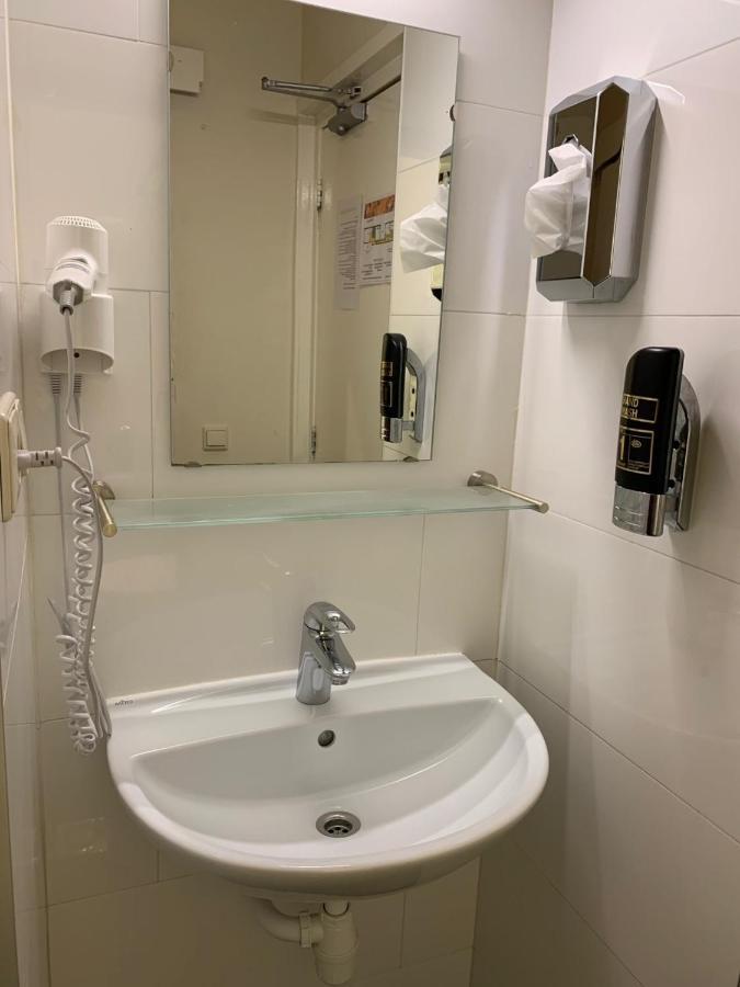 Hotel Budget Dam 2*