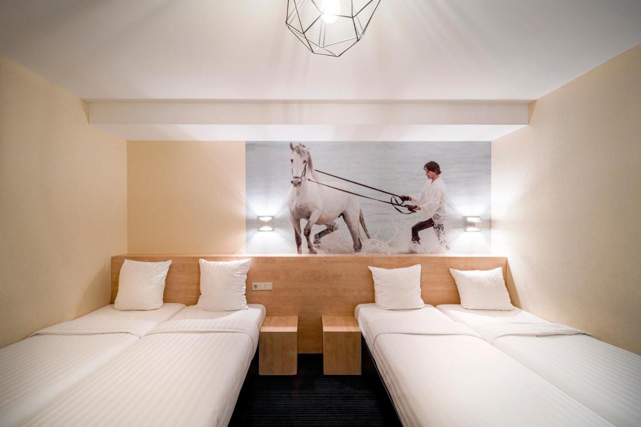 Iron Horse Hotel