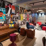 Stayokay Hostel Amsterdam Stadsdoelen - Refurbished November 2024