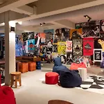 Stayokay Hostel Amsterdam Stadsdoelen - Refurbished November 2024