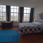Hotel Adolesce