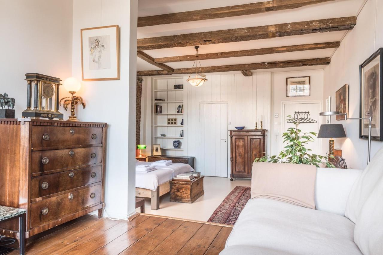 Classy 17th C Canalhouse Gasthuis