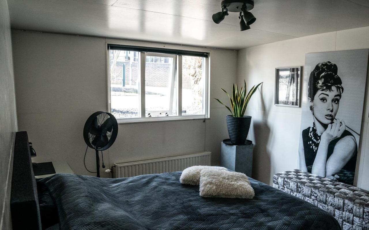 Bed & Breakfast Houseboat-Amsterdam Amsterdam