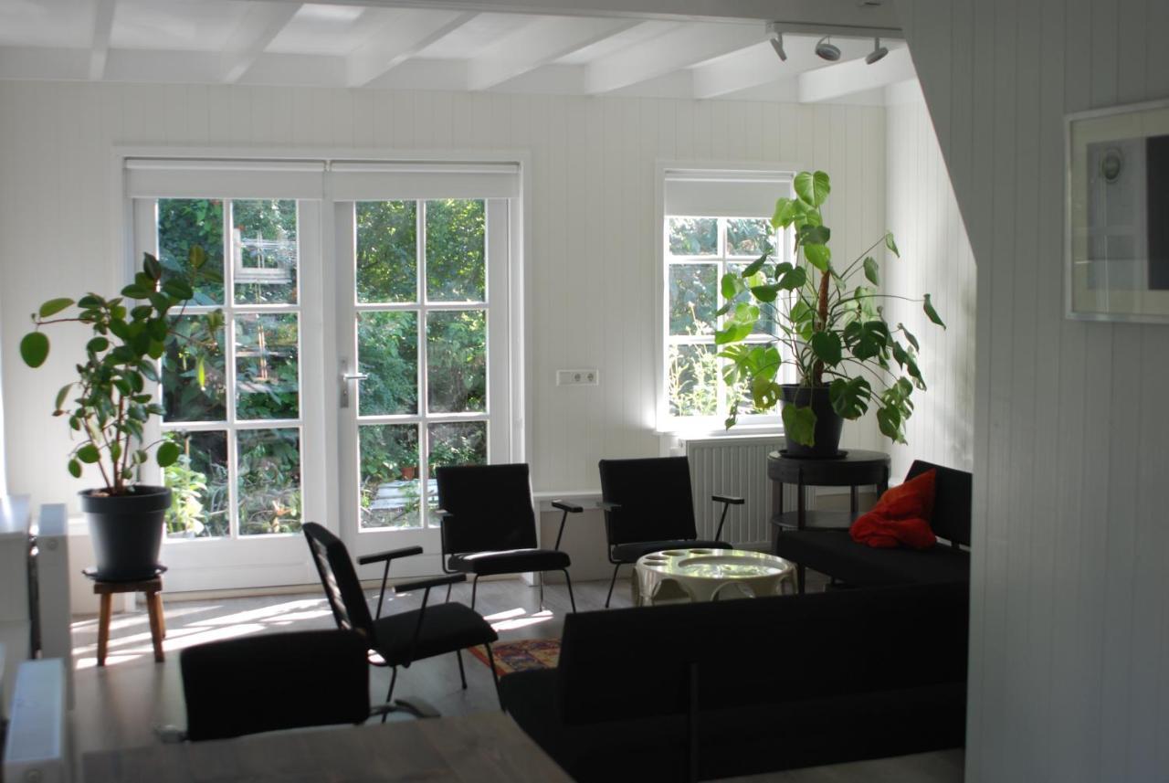 Couette-café Gina's Garden House