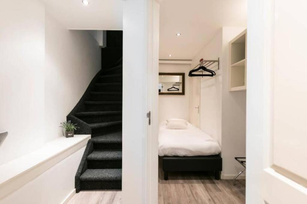 Lovely 4 Bedroom Luxury Apartment Amsterdam
