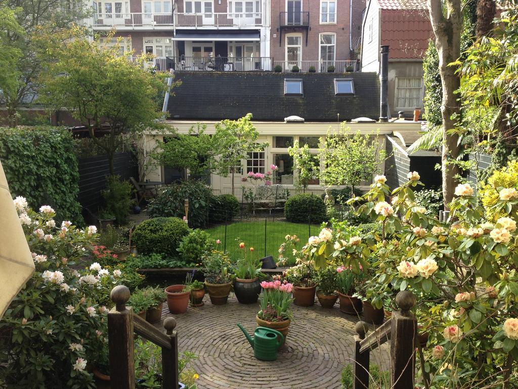 Vondelparkmuseum Bed & Breakfast 2*