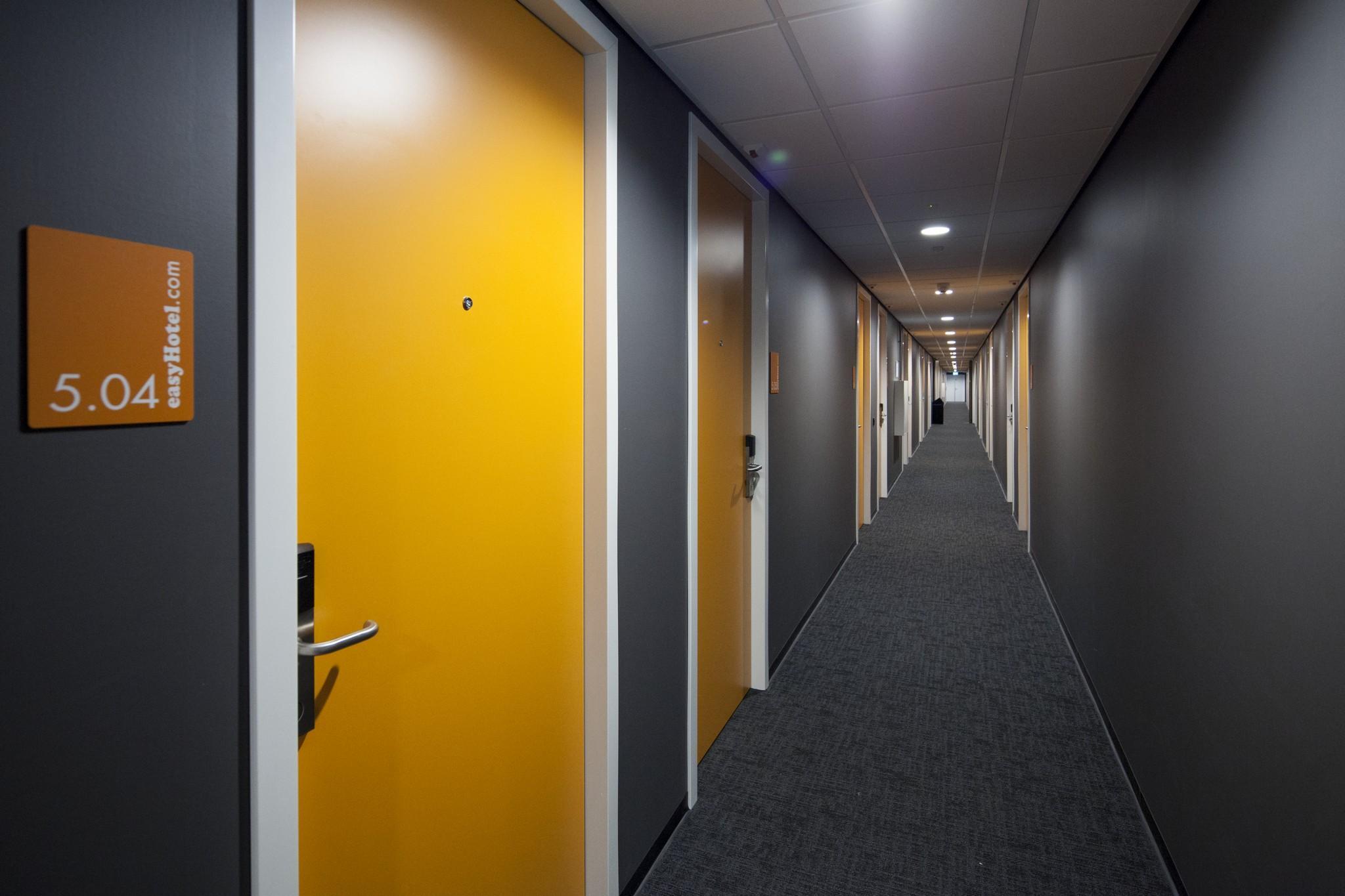 Easyhotel Arena Boulevard 2* Amesterdão