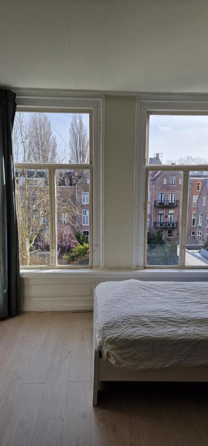 Bed & Breakfast Frank's And Chong's Excellent Location Amsterdam