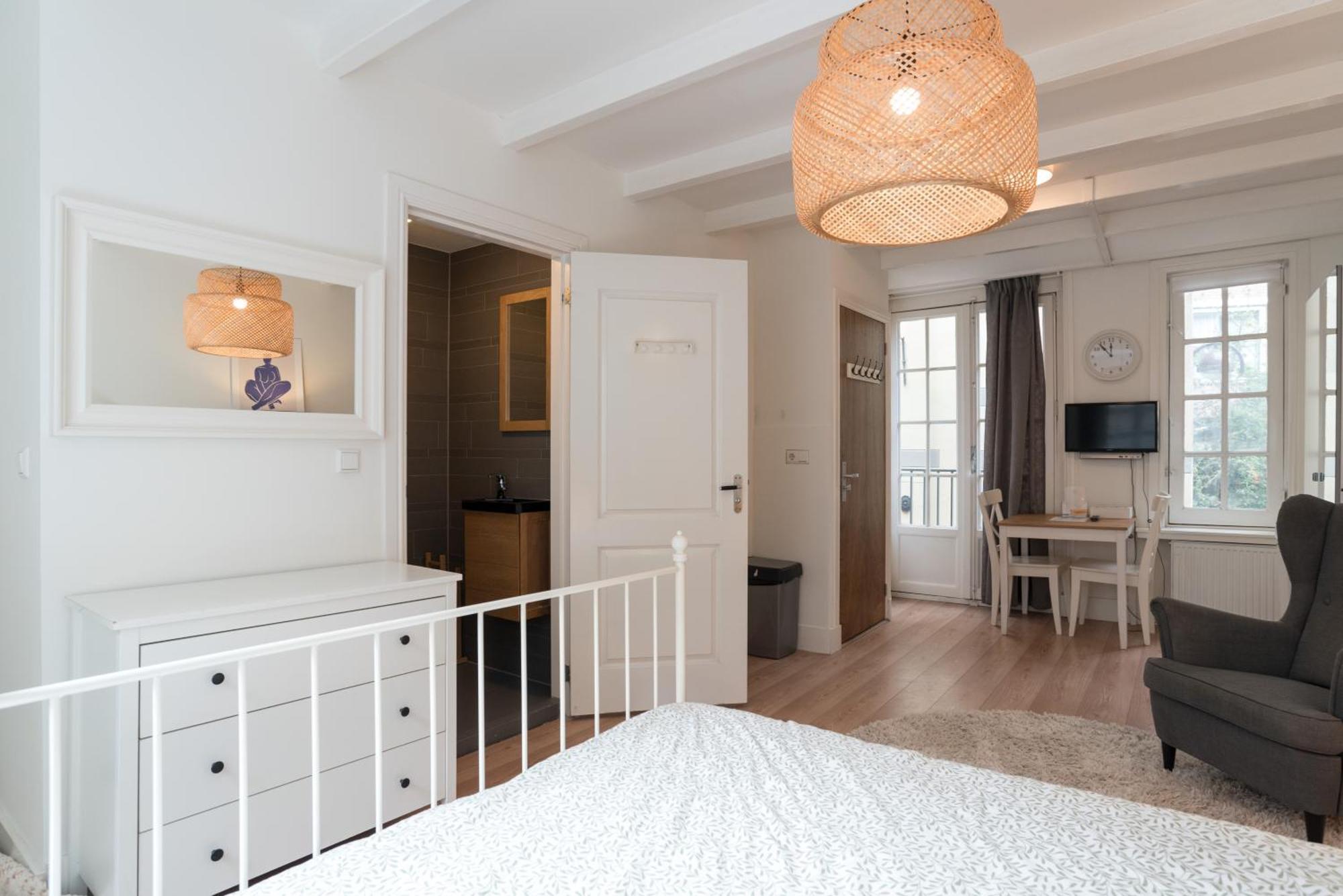 Séjour chez l'habitant Romance