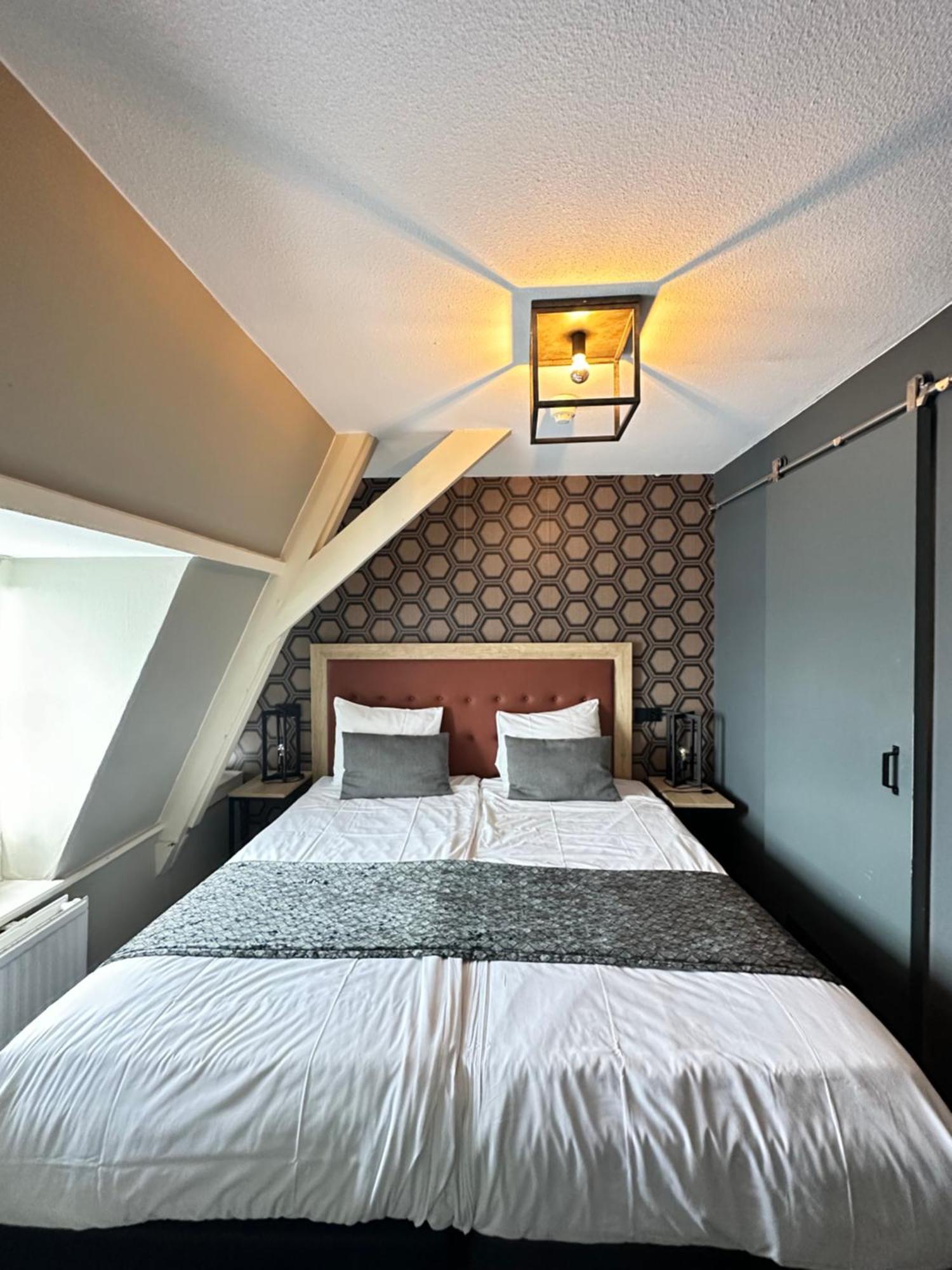 Prinsengracht Hotel 3*