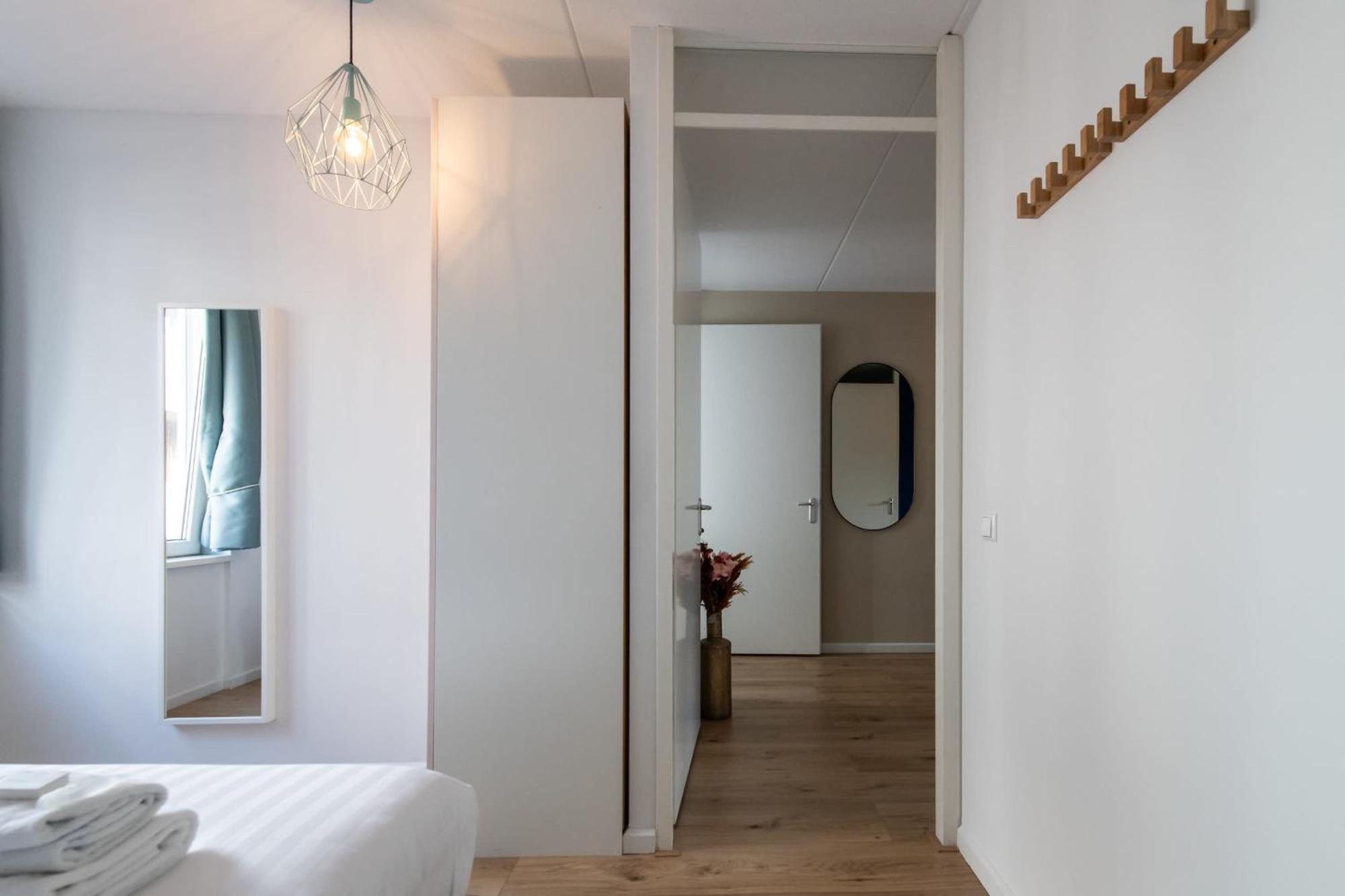 North Spacious For 6 Guests * Amesterdão