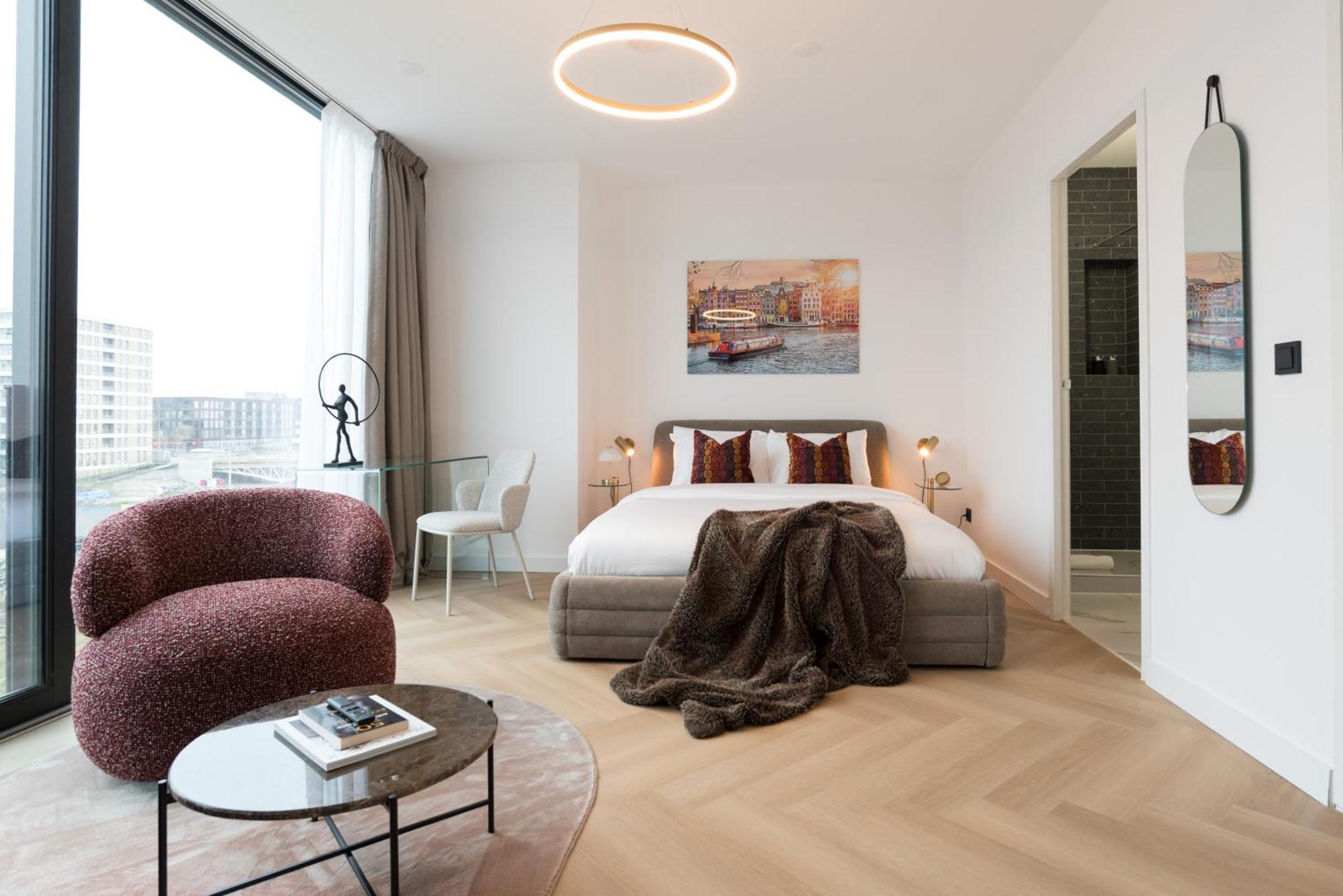 Levelup Guest house *