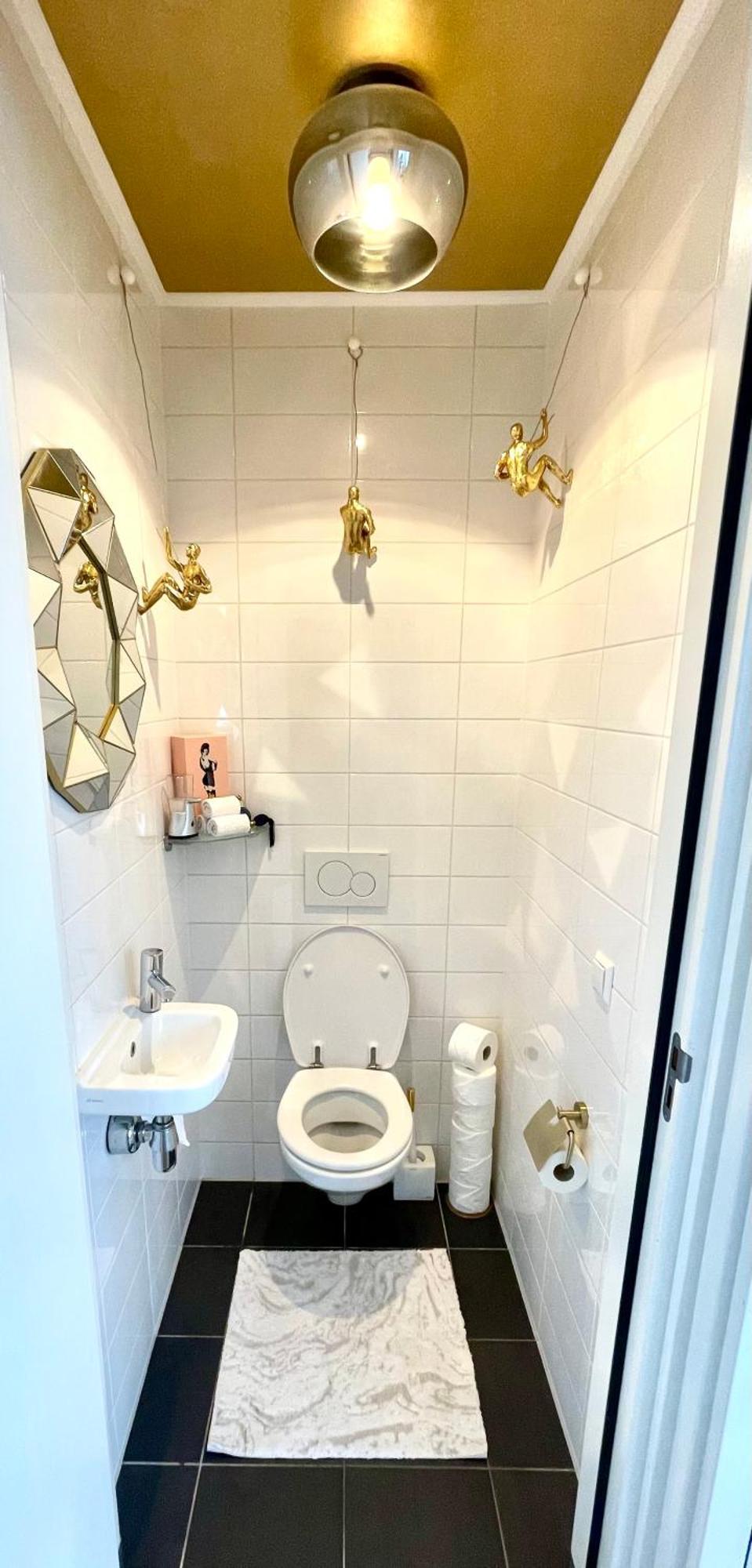 Apartment Luxury Center With Canal View 1 Kingsize Bed And 1 Sleeping Sofa Amsterdam