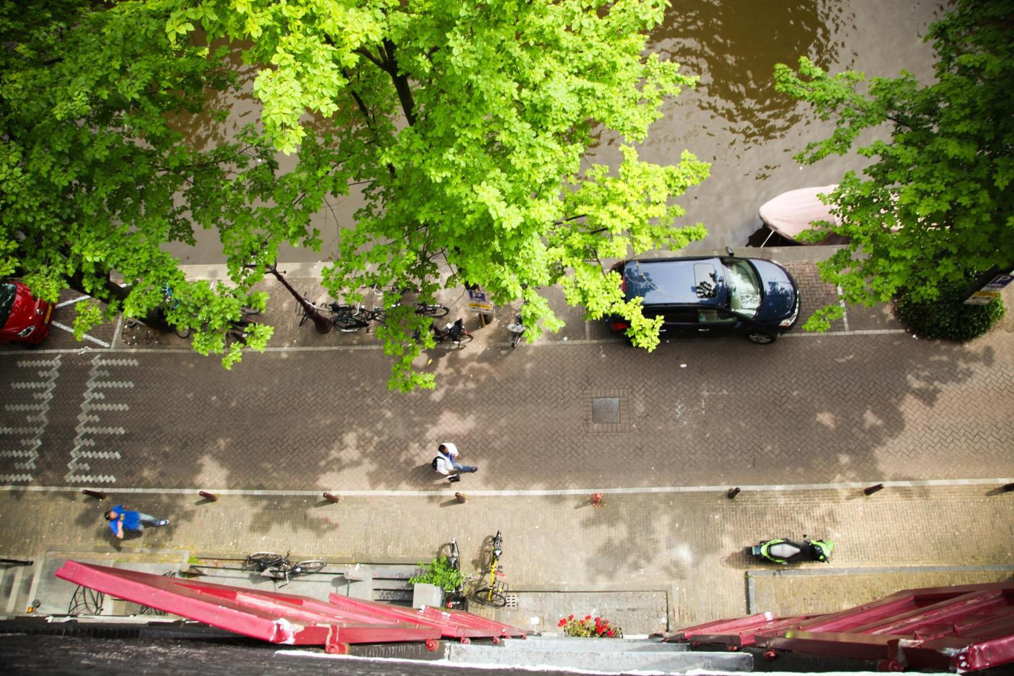 Downtown Canal View Albergue *