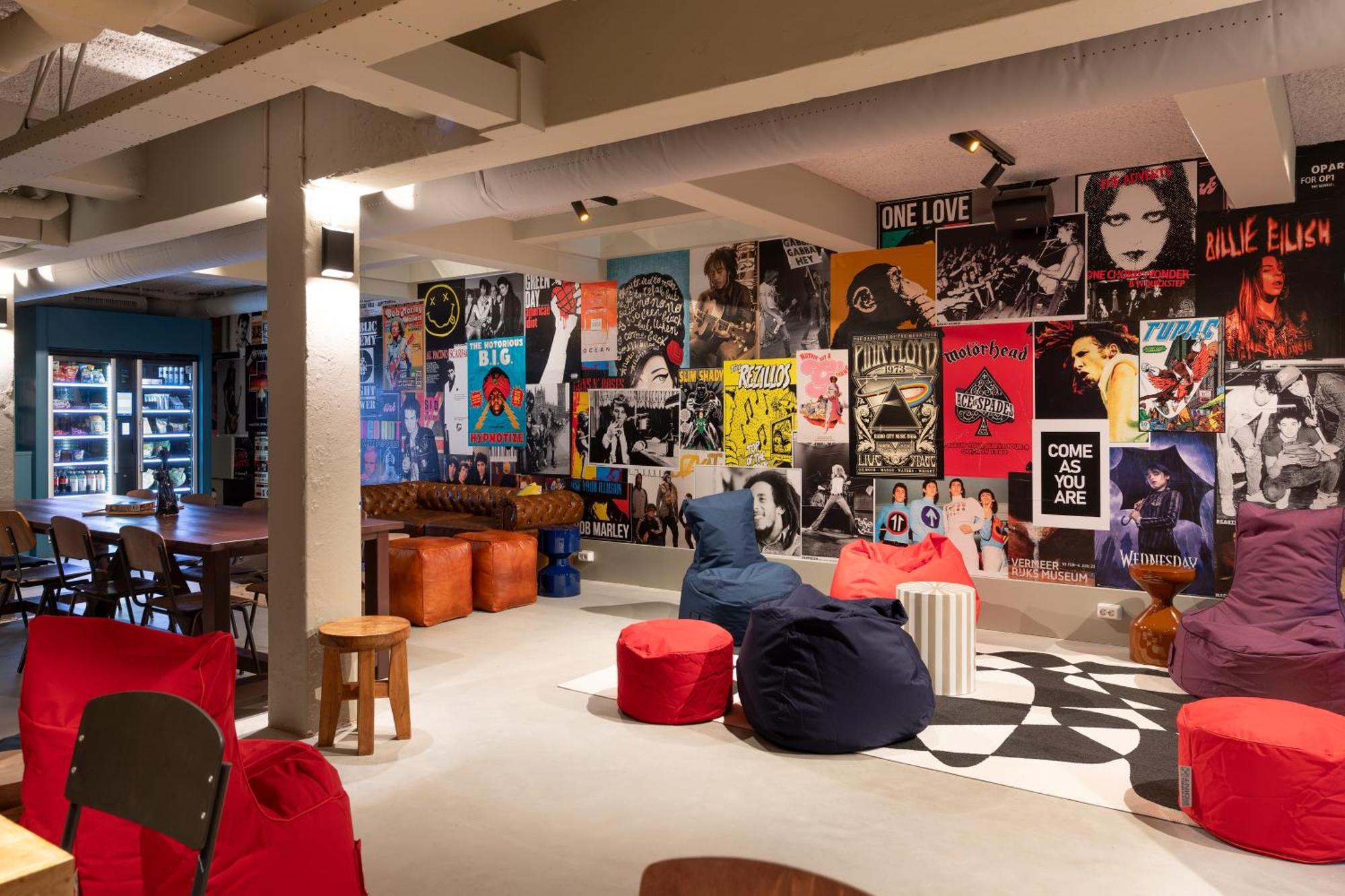 Stayokay Stadsdoelen - Refurbished November 2024 Hostel *