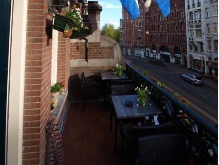 Clemens Hotel