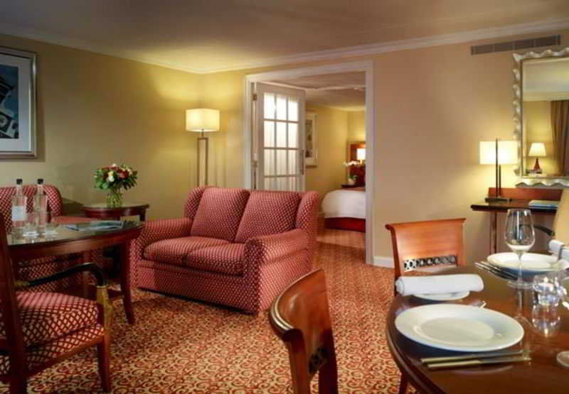 Hotel Marriott 5*