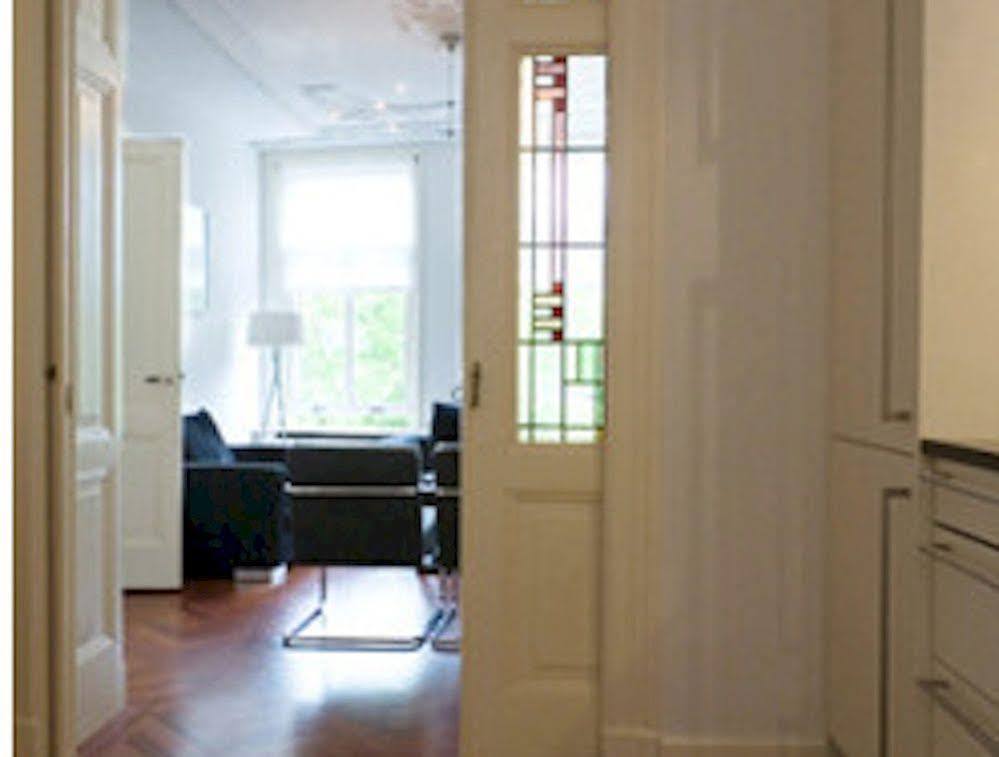 Marnix360apartments The Mansion Aparthotel 2*