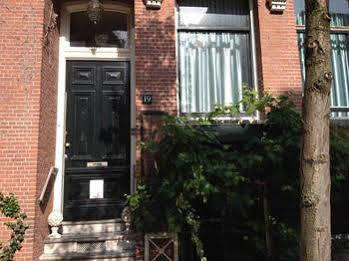 Bed & Breakfast Nine-T-Teen Bed And Boutique Amsterdam