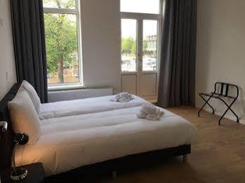 Nine-T-Teen Bed And Boutique Bed & Breakfast Amsterdam