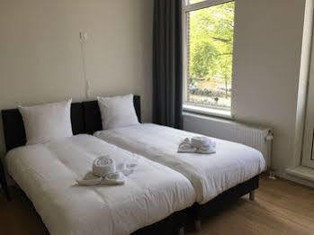 Nine-T-Teen Bed And Boutique 3*