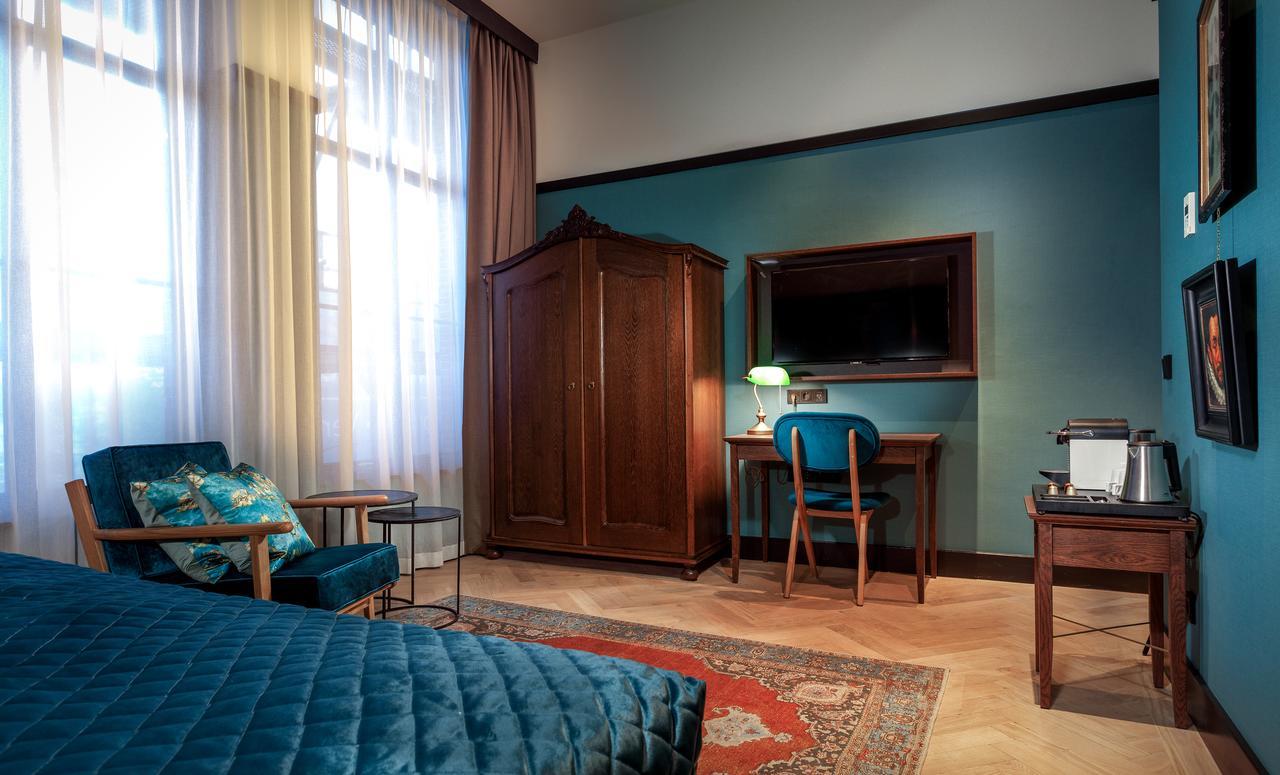 The Hendrick's Hotel 4*