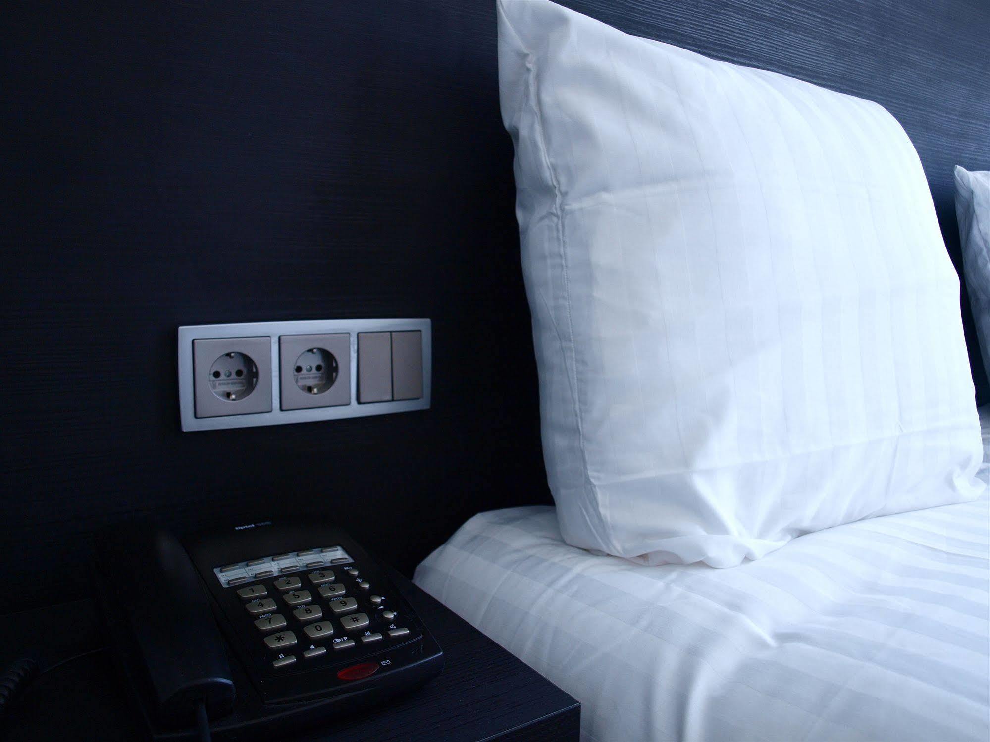 Clemens Hotel 2*