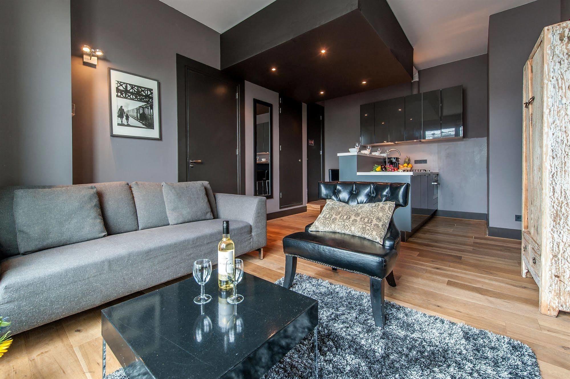 City Park Suites