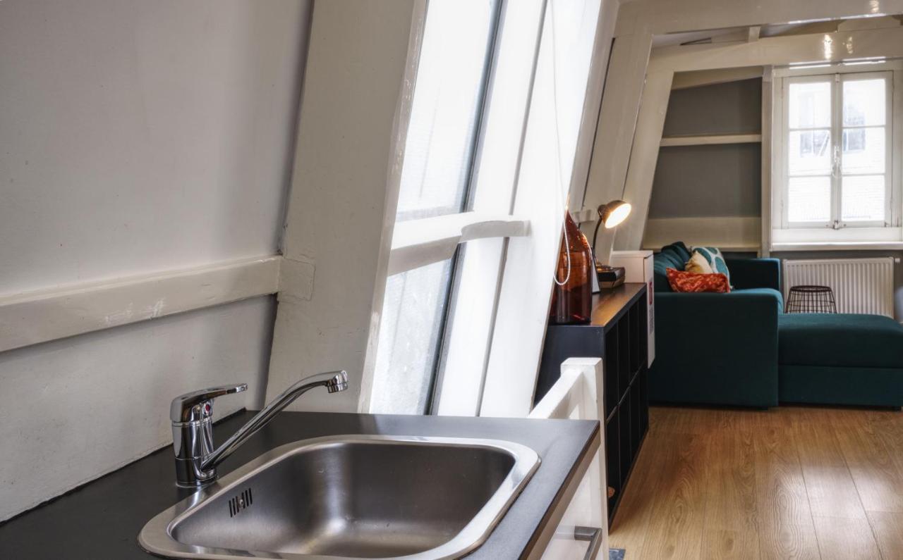 Apartment Gasthuismolensteeg Amsterdam