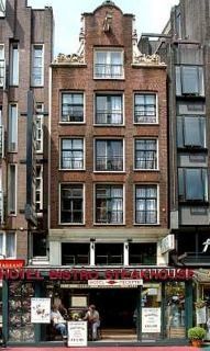 The Exchange Hotel 2*