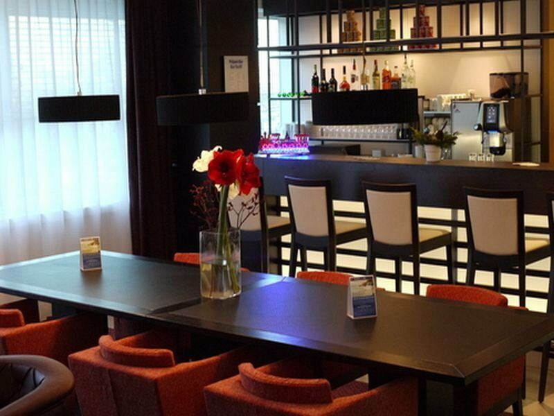 Express - Sloterdijk Station By Ihg Hotel 3*