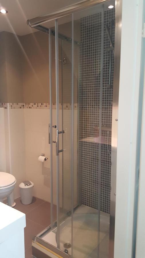 Great Canal - Ac, Water View & Free Parking 2* Amsterdam
