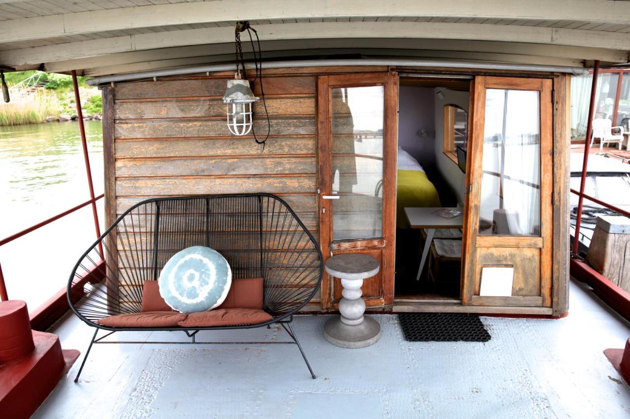 Bed & Breakfast Bed In Boat Amsterdam