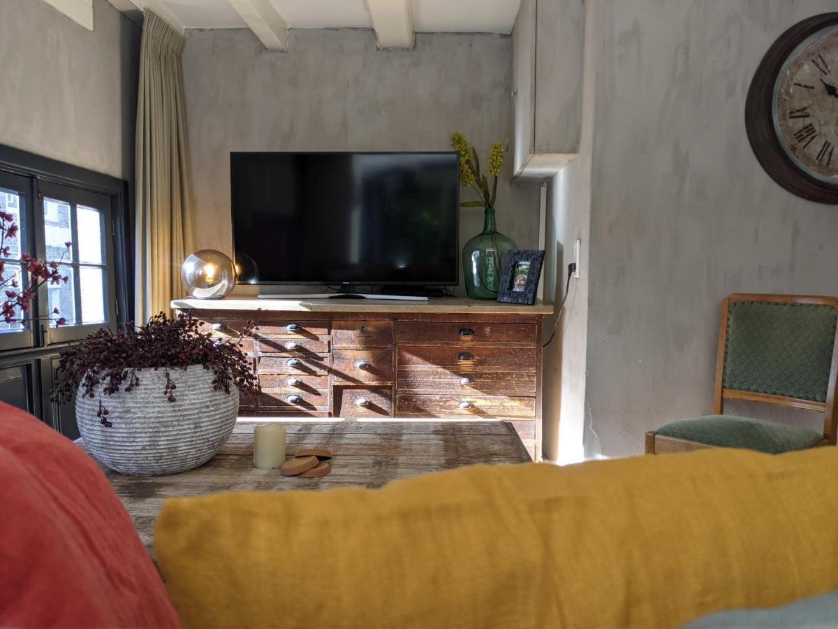 Bed & Breakfast Lanestay Damsquare 2*
