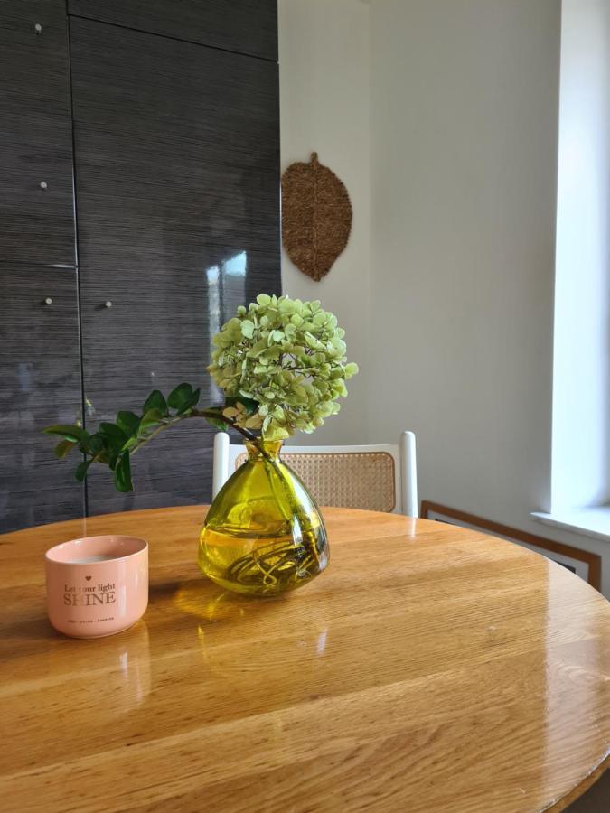 Great Canal - Ac, Water View & Free Parking Bed & Breakfast