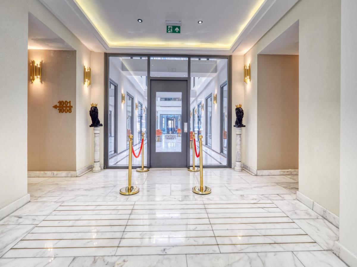 Hotel G