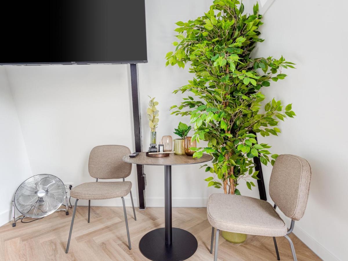 Limehome Hemonystraat - Digital Access Hotel *