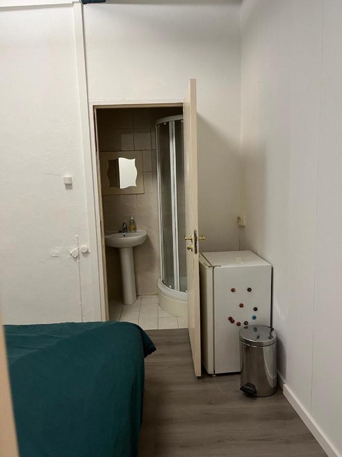 Guest house Iru, Not For Parties, Not A Hotel, With No Kitchen *