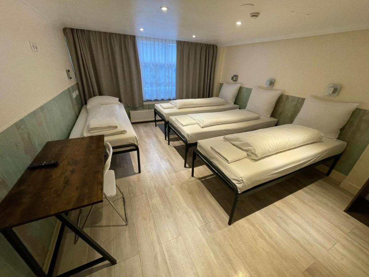 Damrak Hotel Amsterdam
