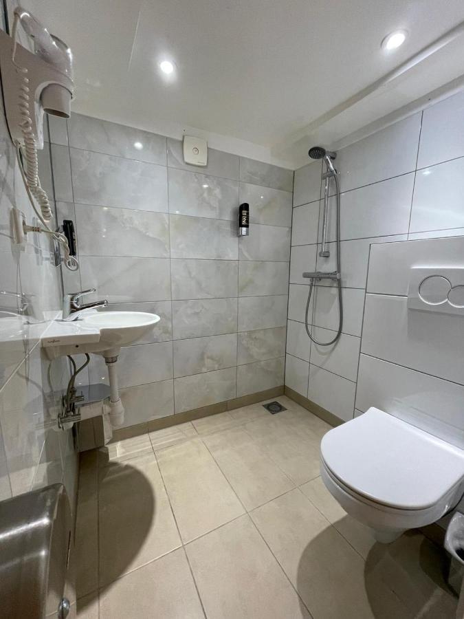 Damrak Hotel Amsterdam