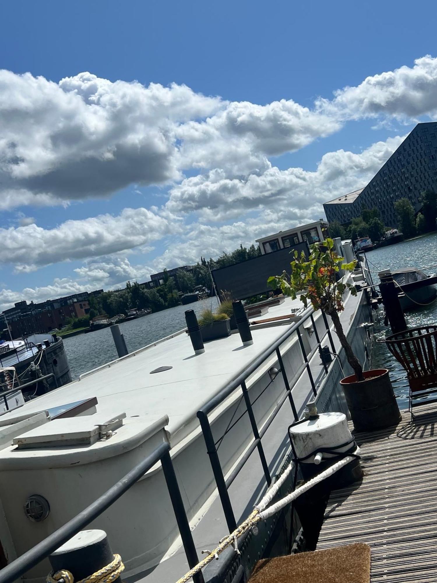 Acomodação com café da manhã  Boat & Boost *