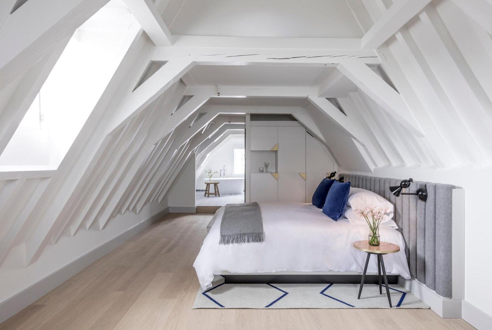 Kimpton De Witt 5*