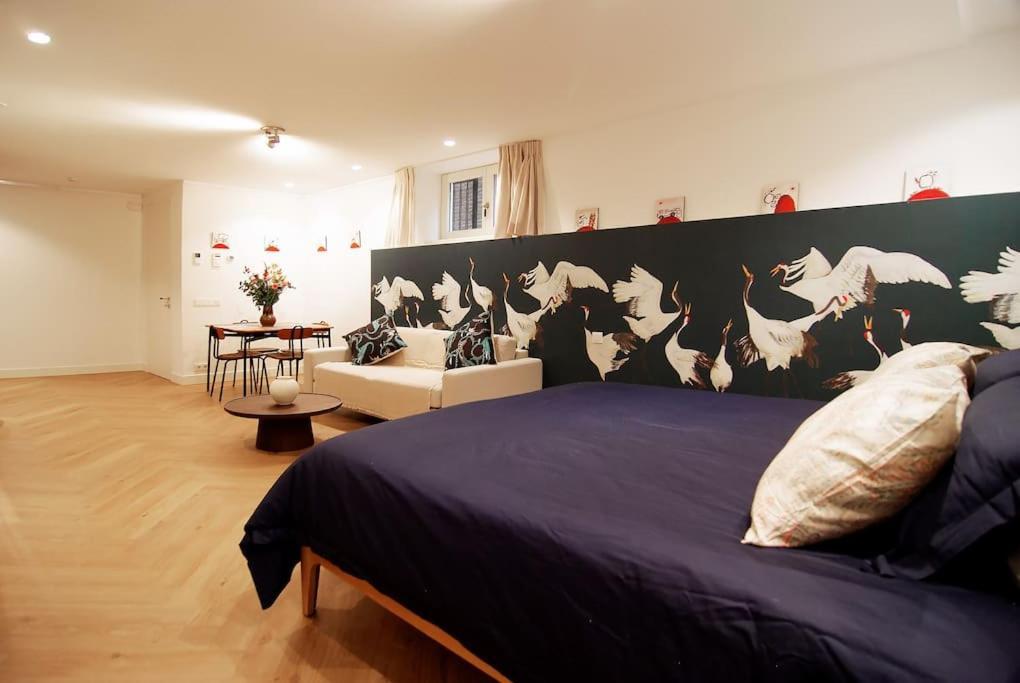 Spacious At Park And Museum Apartment Amsterdam