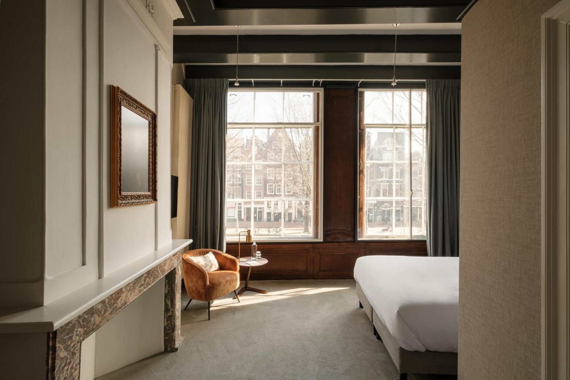 Adam's Canal House 4*