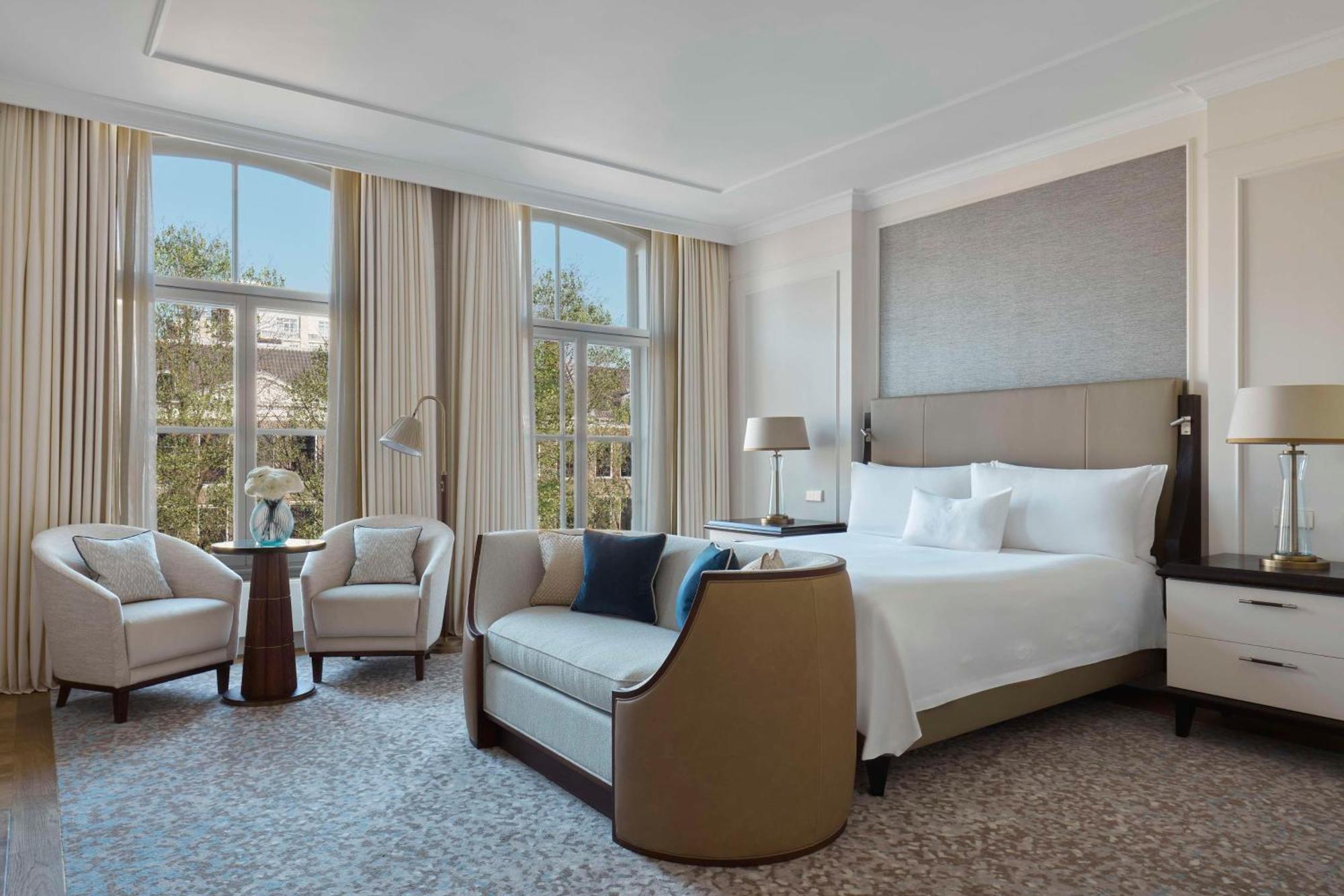 Waldorf Astoria Hotel