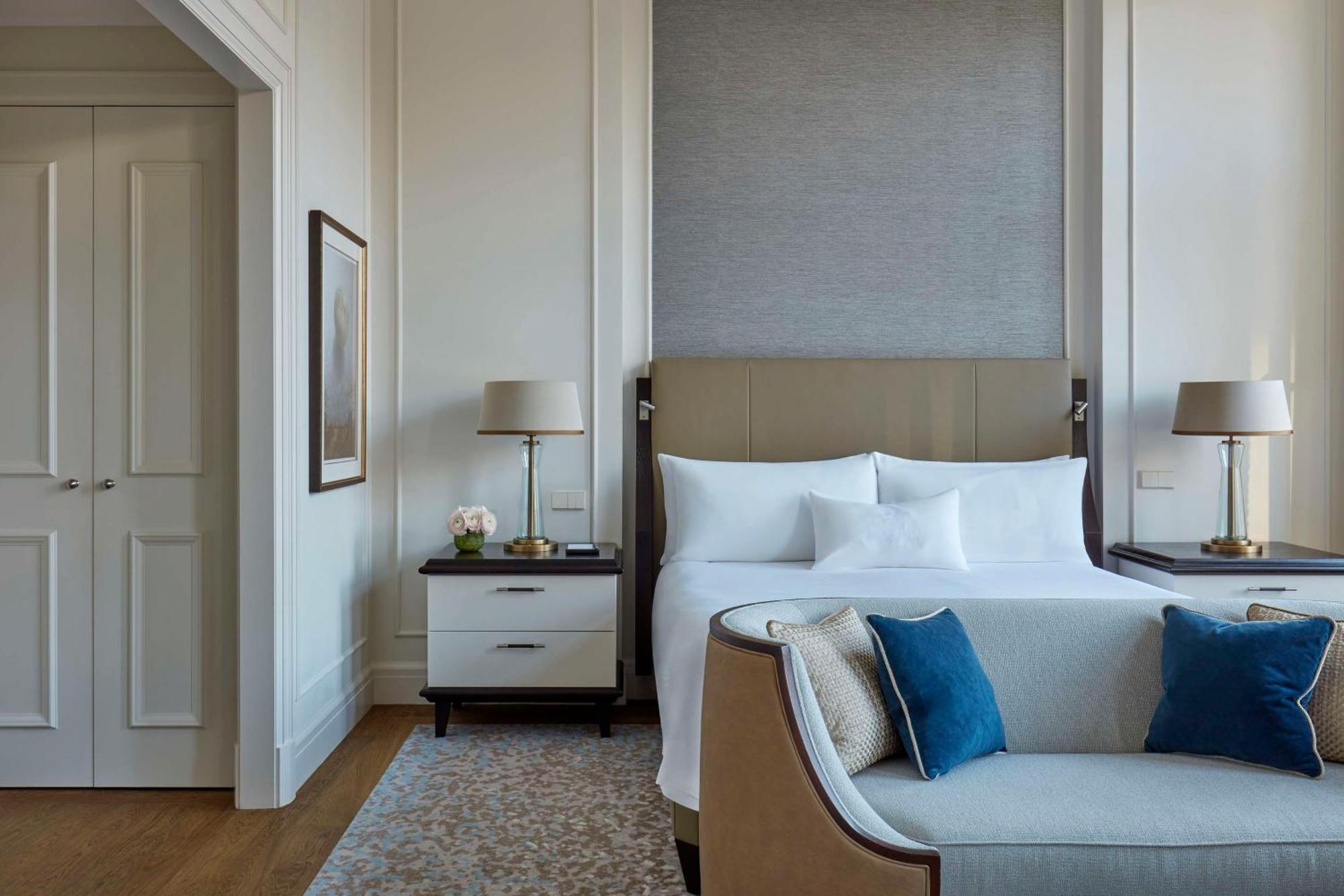 Waldorf Astoria Hotel 5*