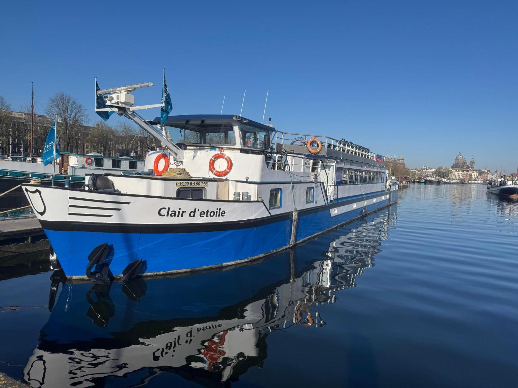 Botel Clair D'Etoile Hotel *